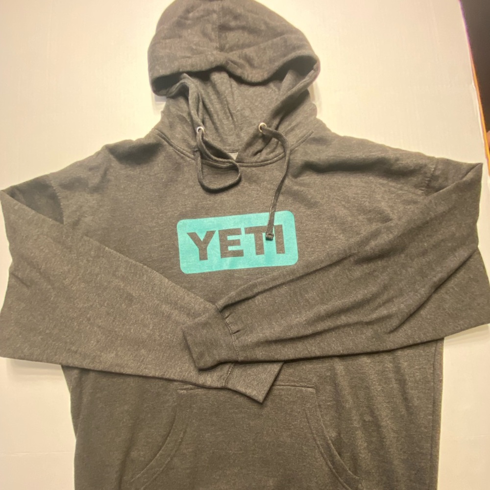 NWOT YETI Hoodie XXL
